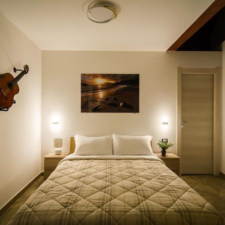 Monsuite Relais - Chalet Monserrato Bagian luar foto